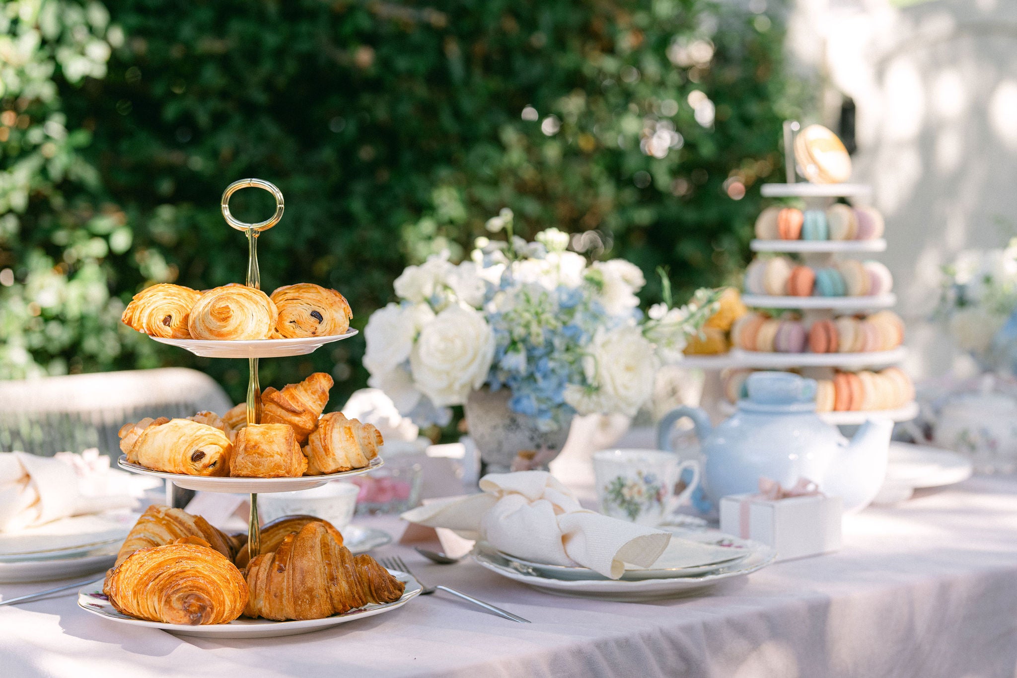 Box of 20 Delicious French Croissants