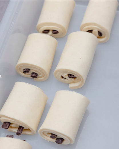 Box of 20 Delicious French Croissants