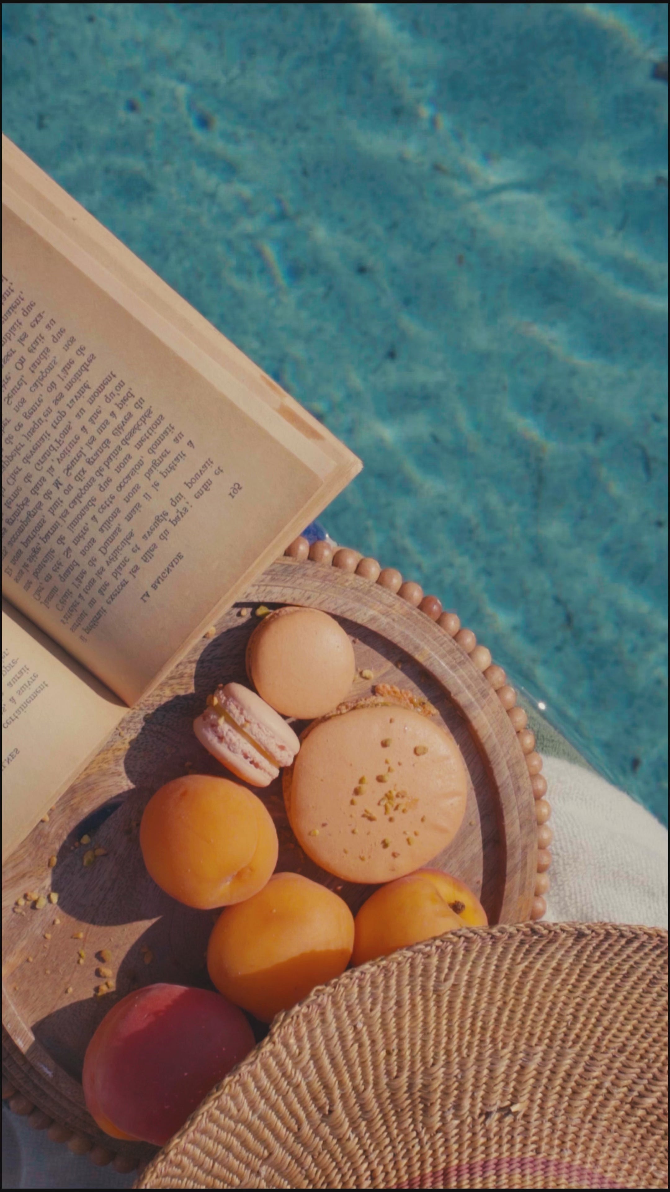 Box of Macarons: Summer Collection